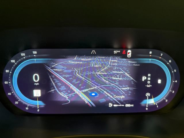 Used 2023 Volvo XC60 B5 Plus image 9