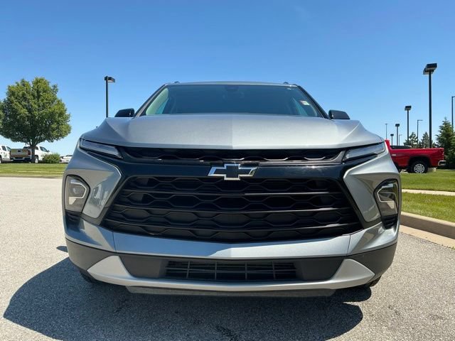 Used 2024 Chevrolet Blazer LT w/ Convenience Package FWD image 8