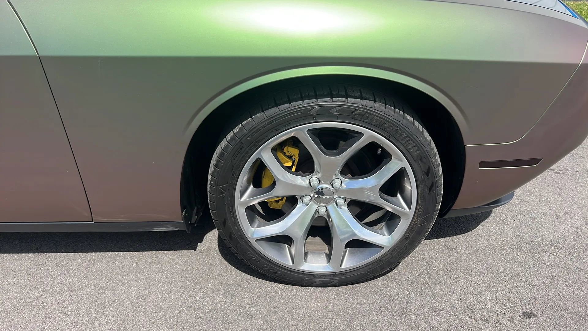 Used 2015 Dodge Challenger SXT Plus RWD image 29