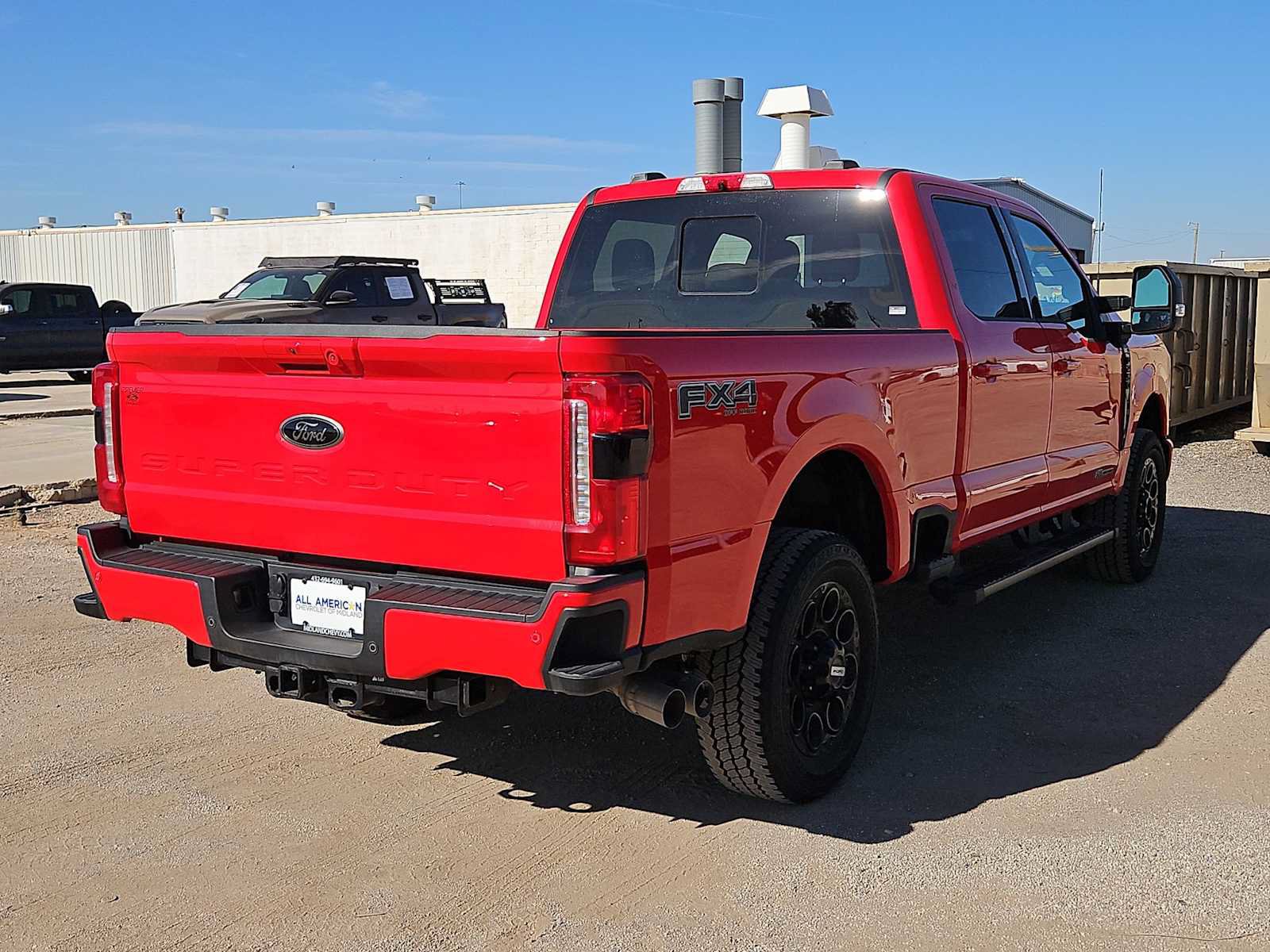 Used 2025 Ford F250 XLT w/ Black Appearance Package AWD/4WD image 8