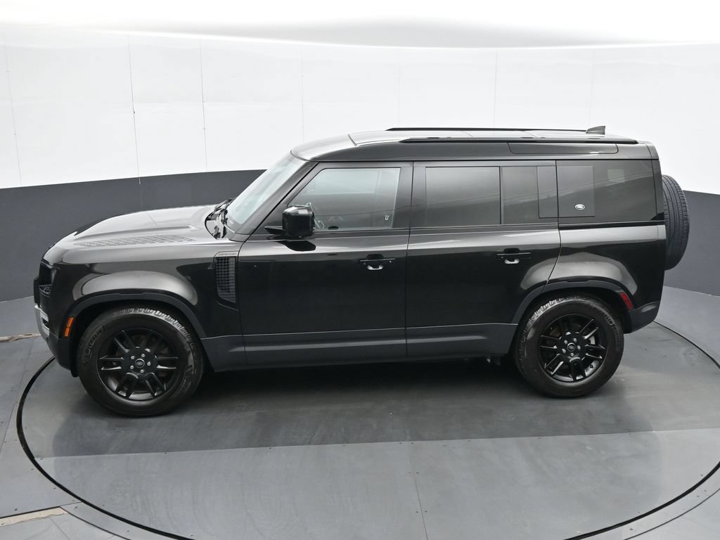 Used 2024 Land Rover Defender 110 S AWD/4WD image 18