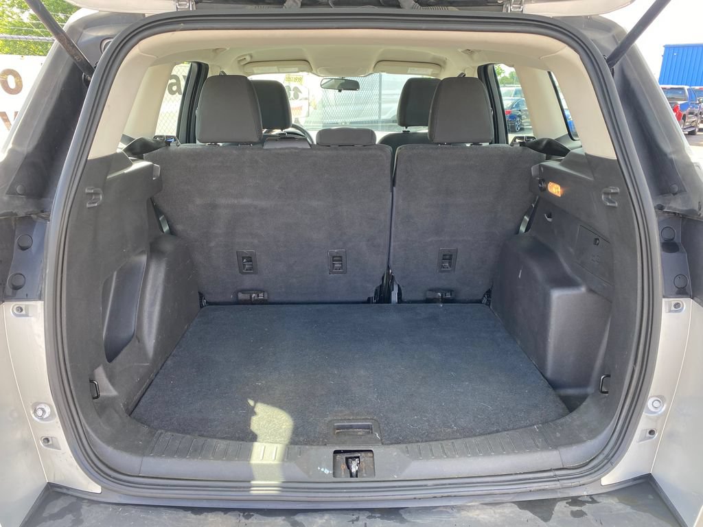 Used 2015 Ford Escape S FWD image 5