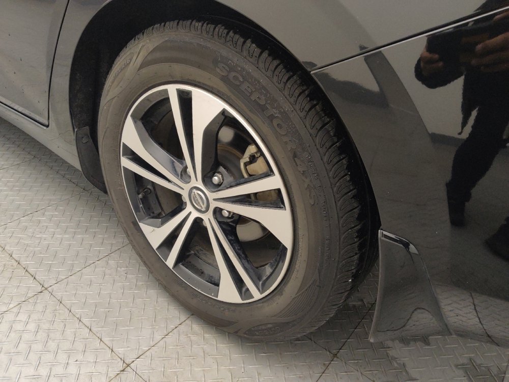 Used 2020 Nissan Sentra SV w/ Trunk Package image 31