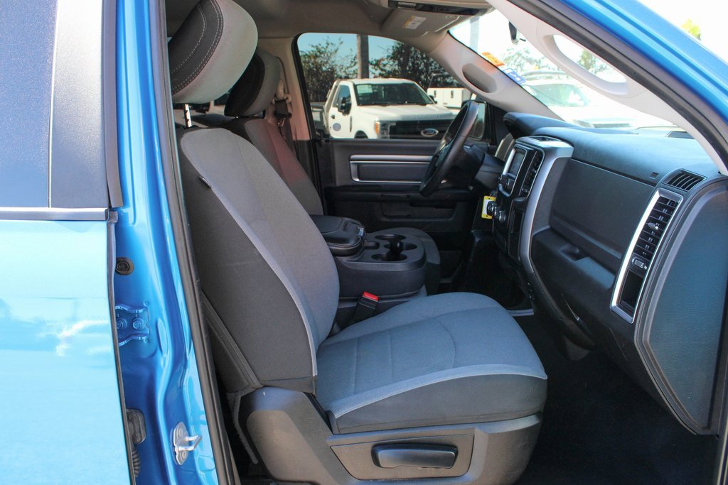 Used 2021 RAM 1500 Classic SLT image 36