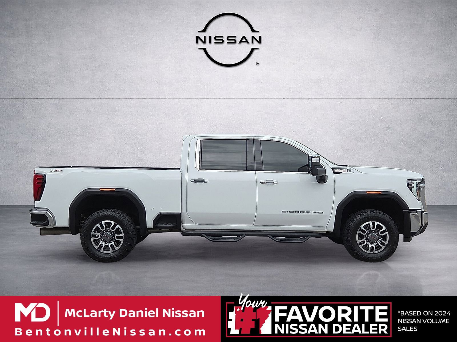 Used 2025 GMC Sierra 2500 SLT AWD/4WD image 6