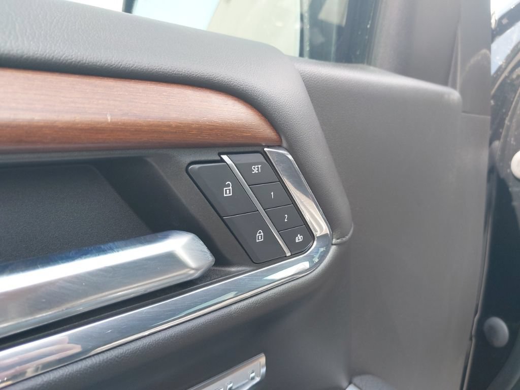 Used 2023 GMC Sierra 1500 Denali AWD/4WD image 10