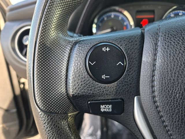 Certified 2019 Toyota Corolla LE FWD image 23