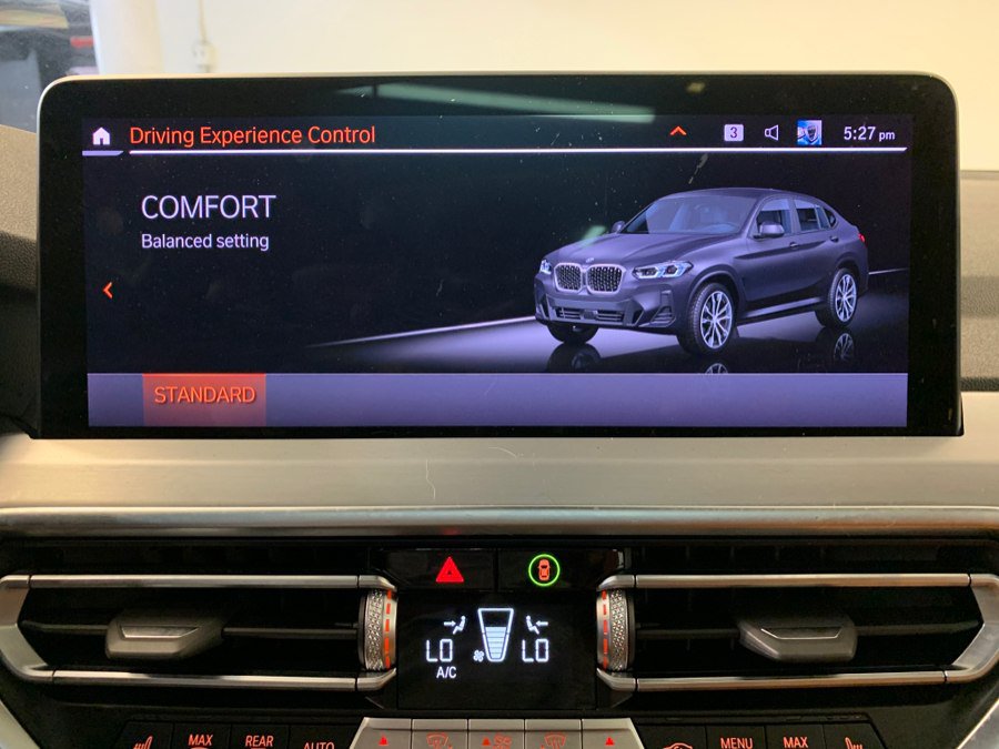 Used 2023 BMW X4 xDrive30i w/ M Sport Package AWD/4WD image 33