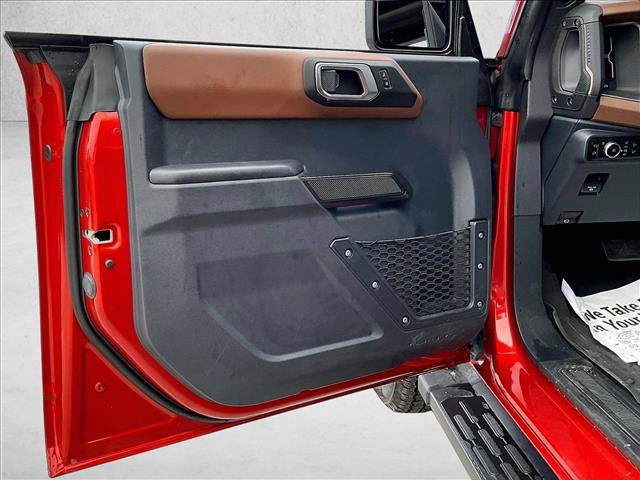Used 2024 Ford Bronco Outer Banks AWD/4WD image 18