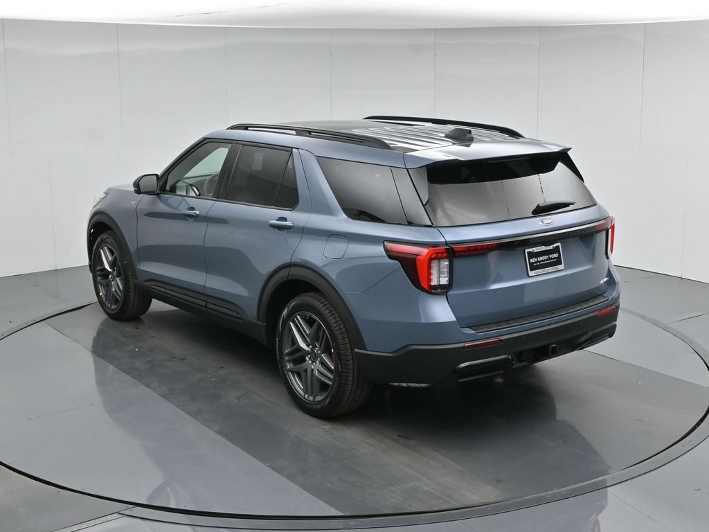 New 2026 Ford Explorer ST-Line w/ ST-Line Street Pack AWD/4WD image 39