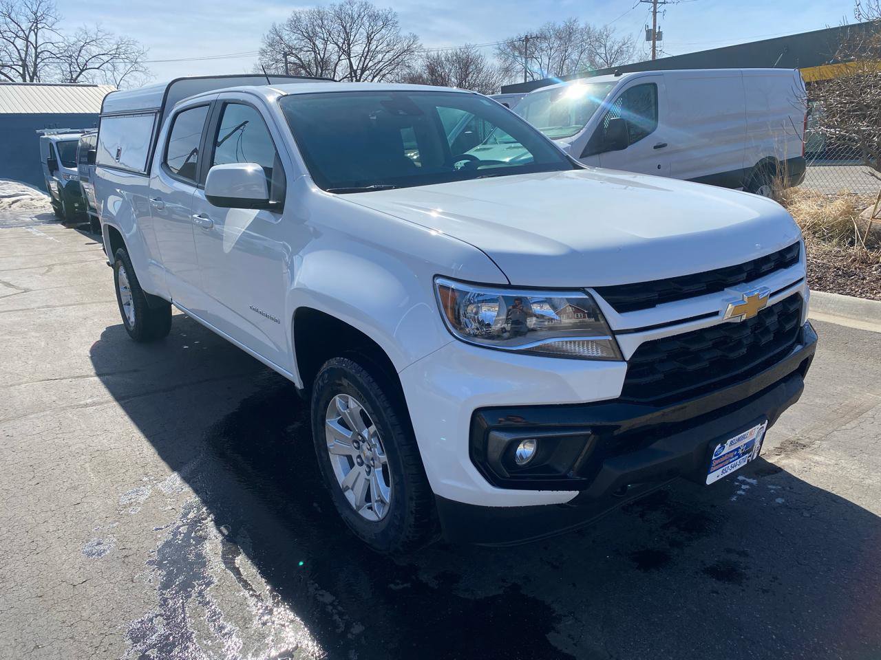 Used 2022 Chevrolet Colorado LT w/ Safety Package image 3