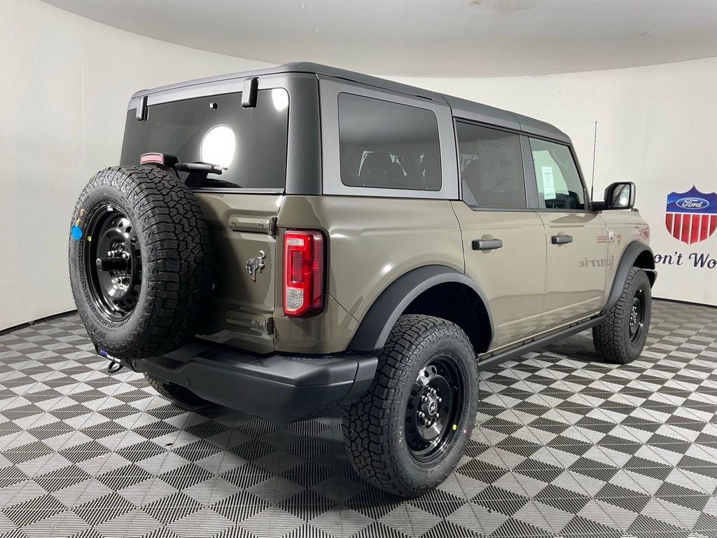 New 2026 Ford Bronco Big Bend w/ Black Diamond Package AWD/4WD image 3