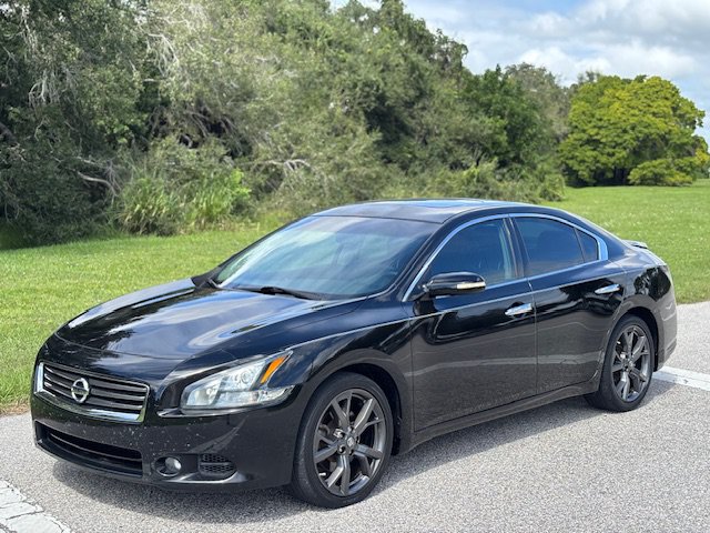 Used 2014 Nissan Maxima 3.5 SV w/ Sport Package FWD image 2