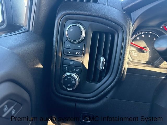 Used 2021 GMC Sierra 1500 4x4 Crew Cab w/ Sierra Value Package image 22