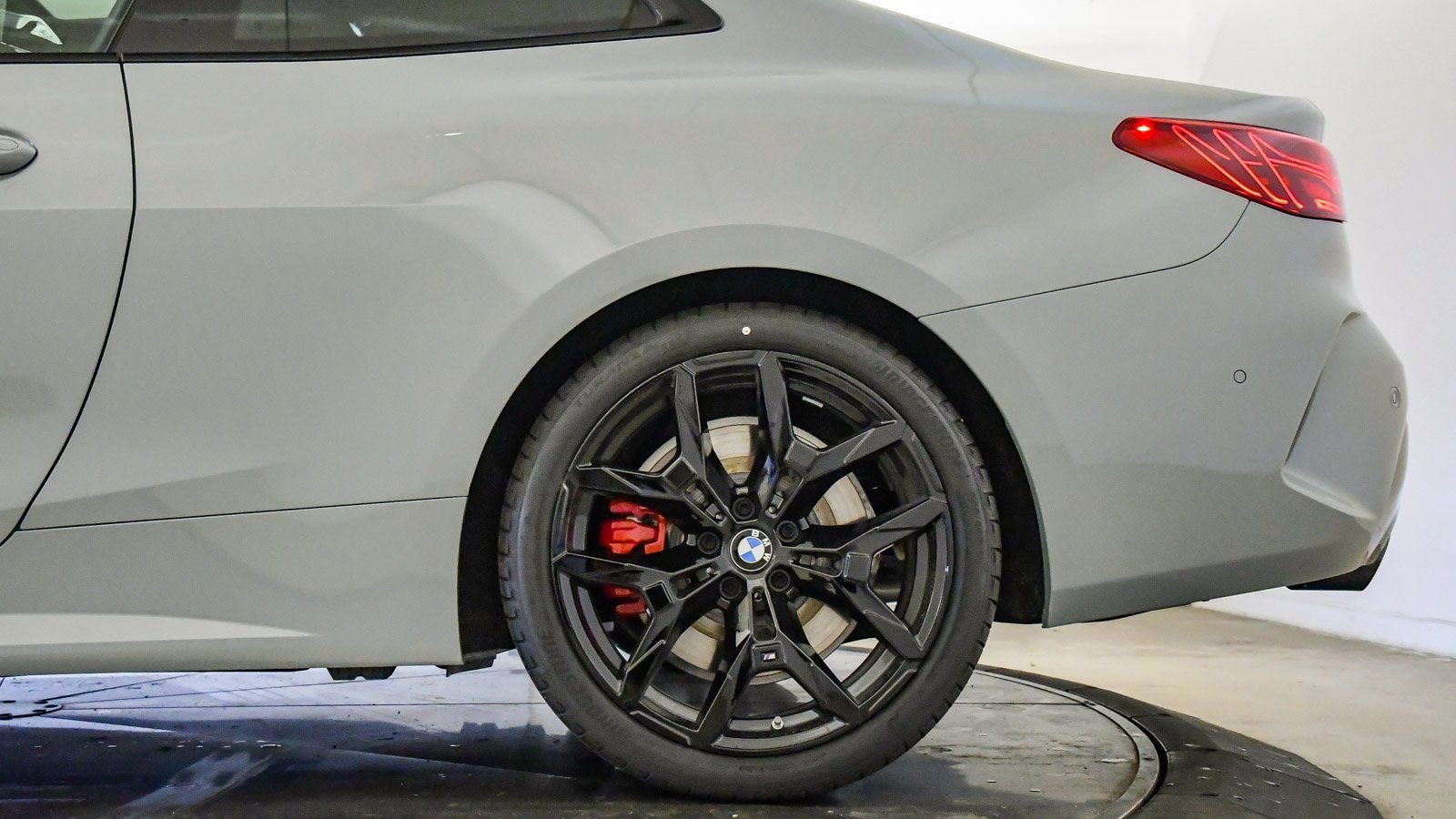 New 2026 BMW 430i Coupe w/ M Sport Package image 11