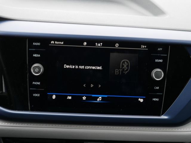 Certified 2023 Volkswagen Taos SE w/ Black Wheel Package image 28