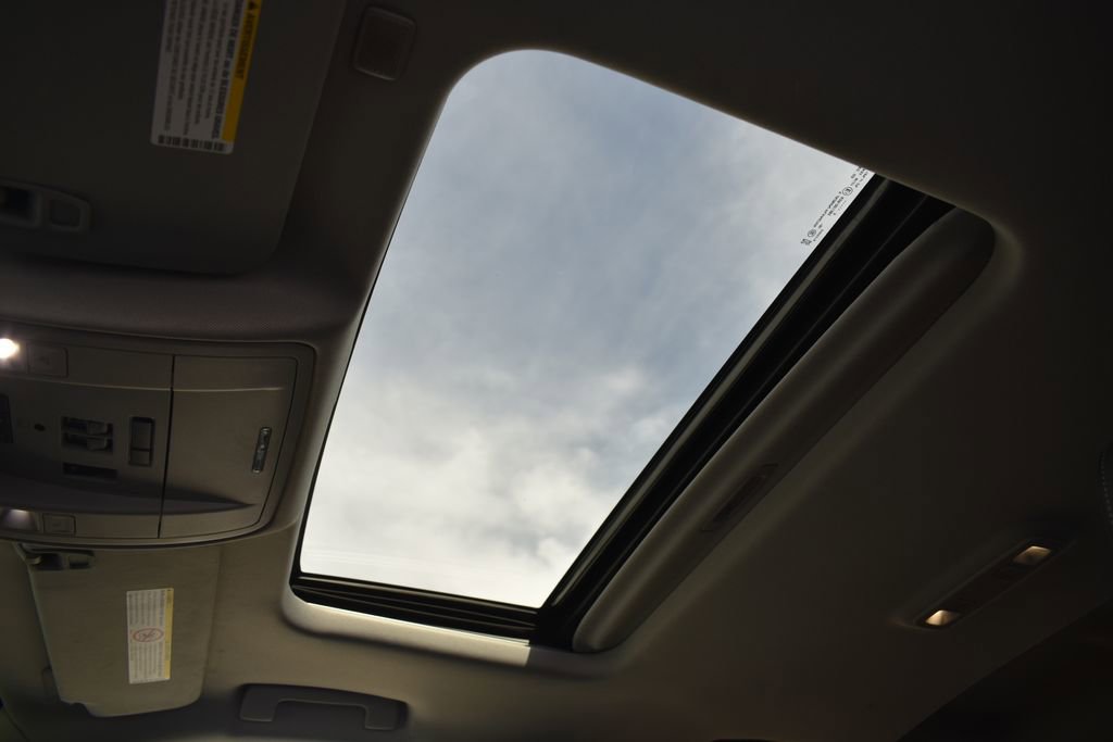 Used 2019 GMC Sierra 3500 Denali w/ Duramax Plus Package image 18