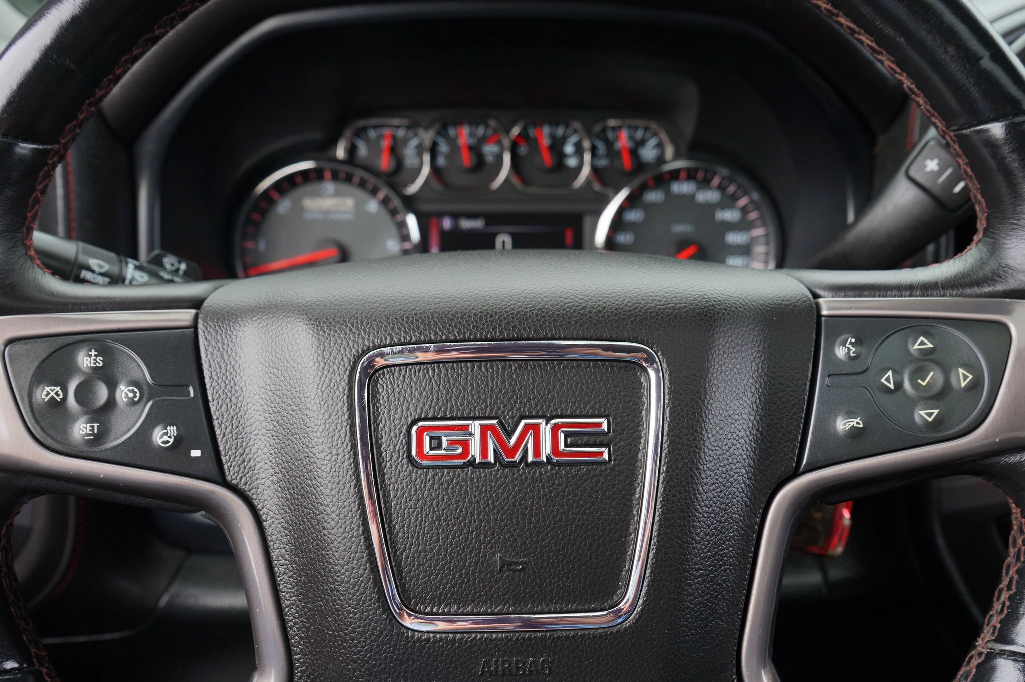 Used 2014 GMC Sierra 1500 SLT AWD/4WD image 23