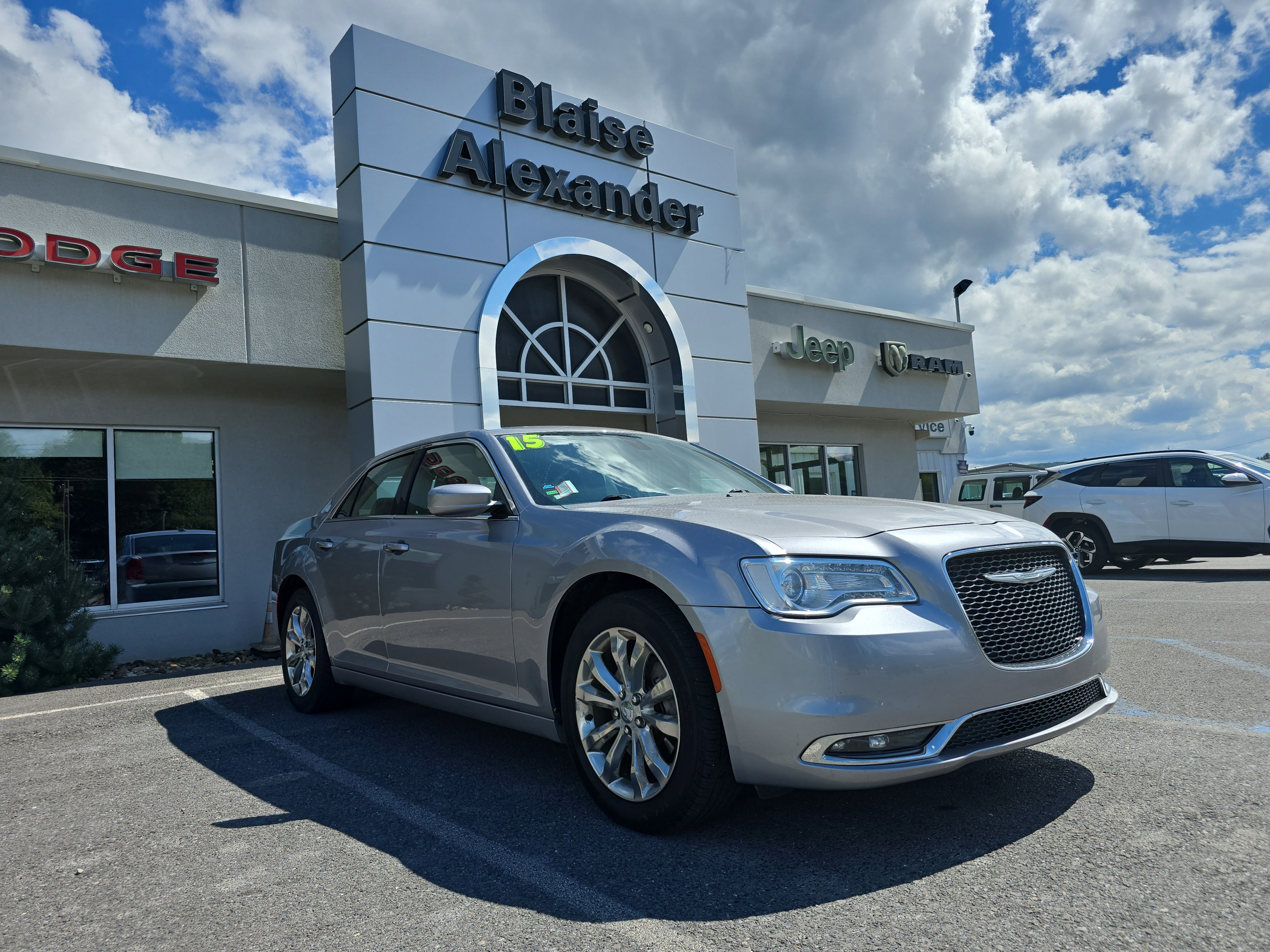 Used 2015 Chrysler 300 Limited w/ Driver Convenience Group