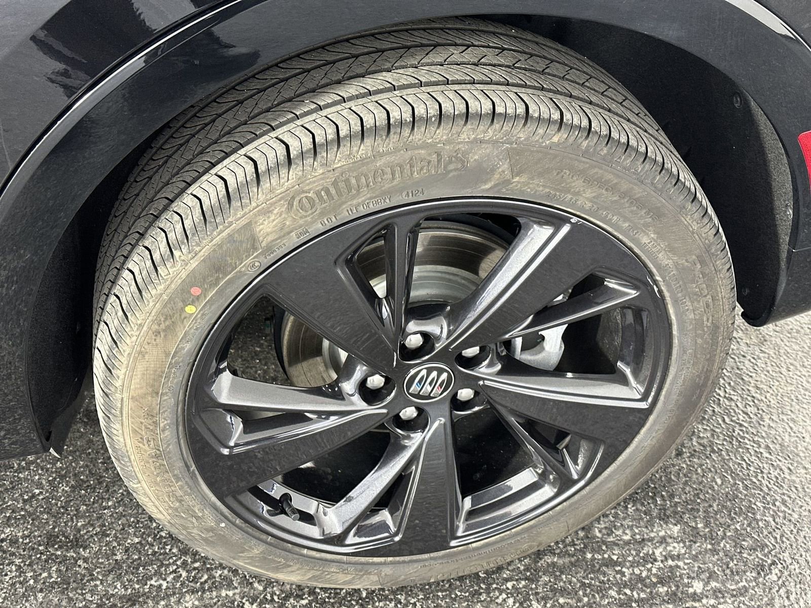 Used 2025 Buick Envision Sport Touring image 10