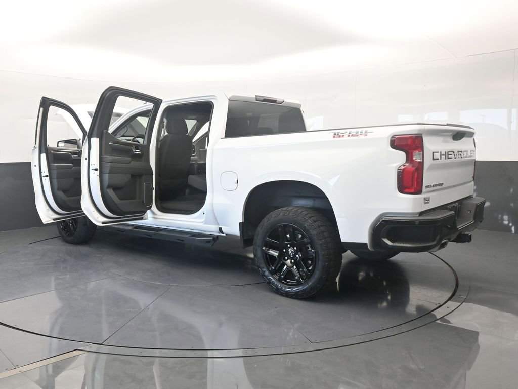 Used 2022 Chevrolet Silverado 1500 LT Trail Boss image 78