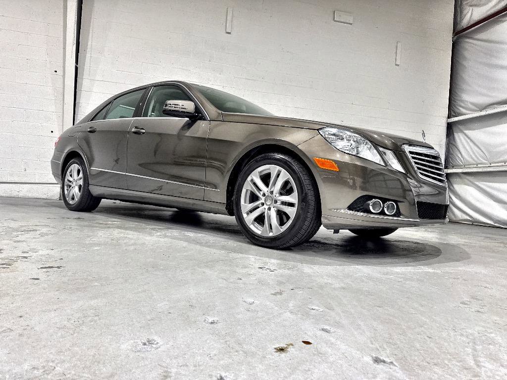 Used 2011 Mercedes-Benz E 350 Sedan image 9