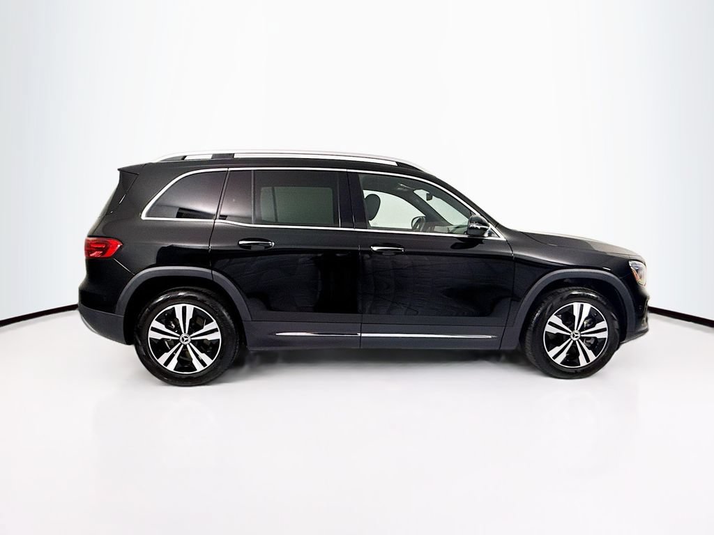 Certified 2025 Mercedes-Benz GLB 250 image 4