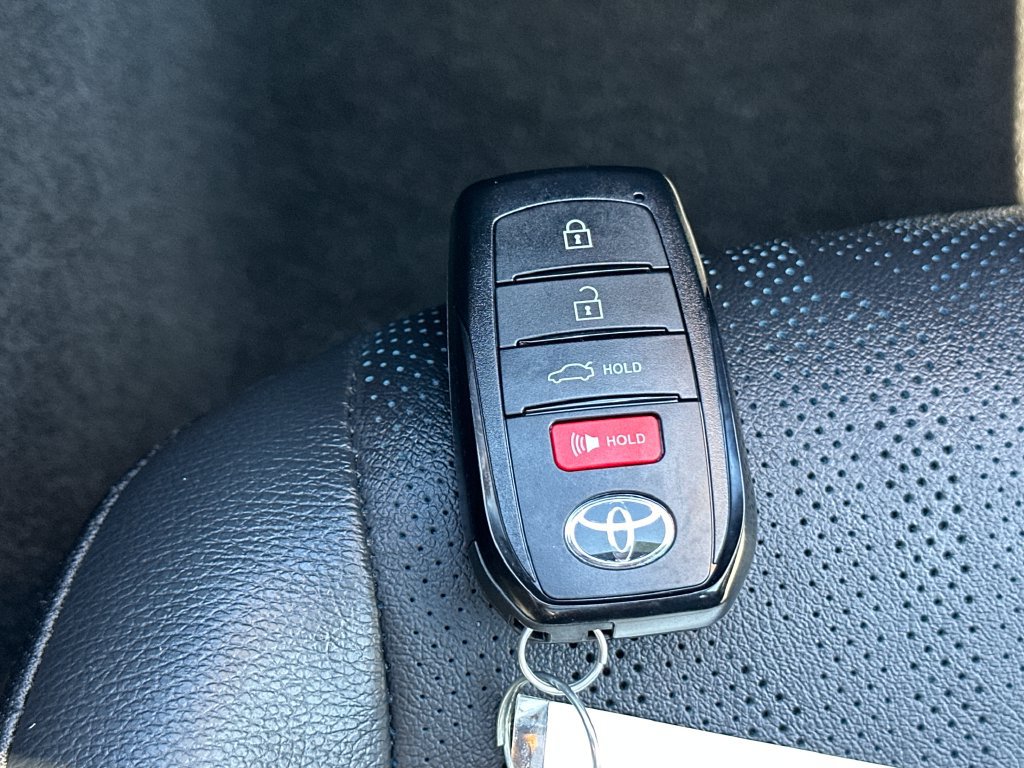 Used 2025 Toyota Camry XSE FWD image 41
