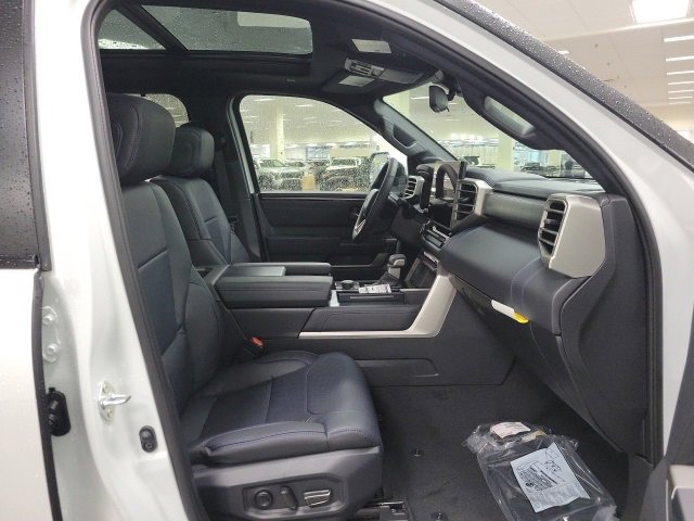 New 2026 Toyota Tundra Platinum image 9