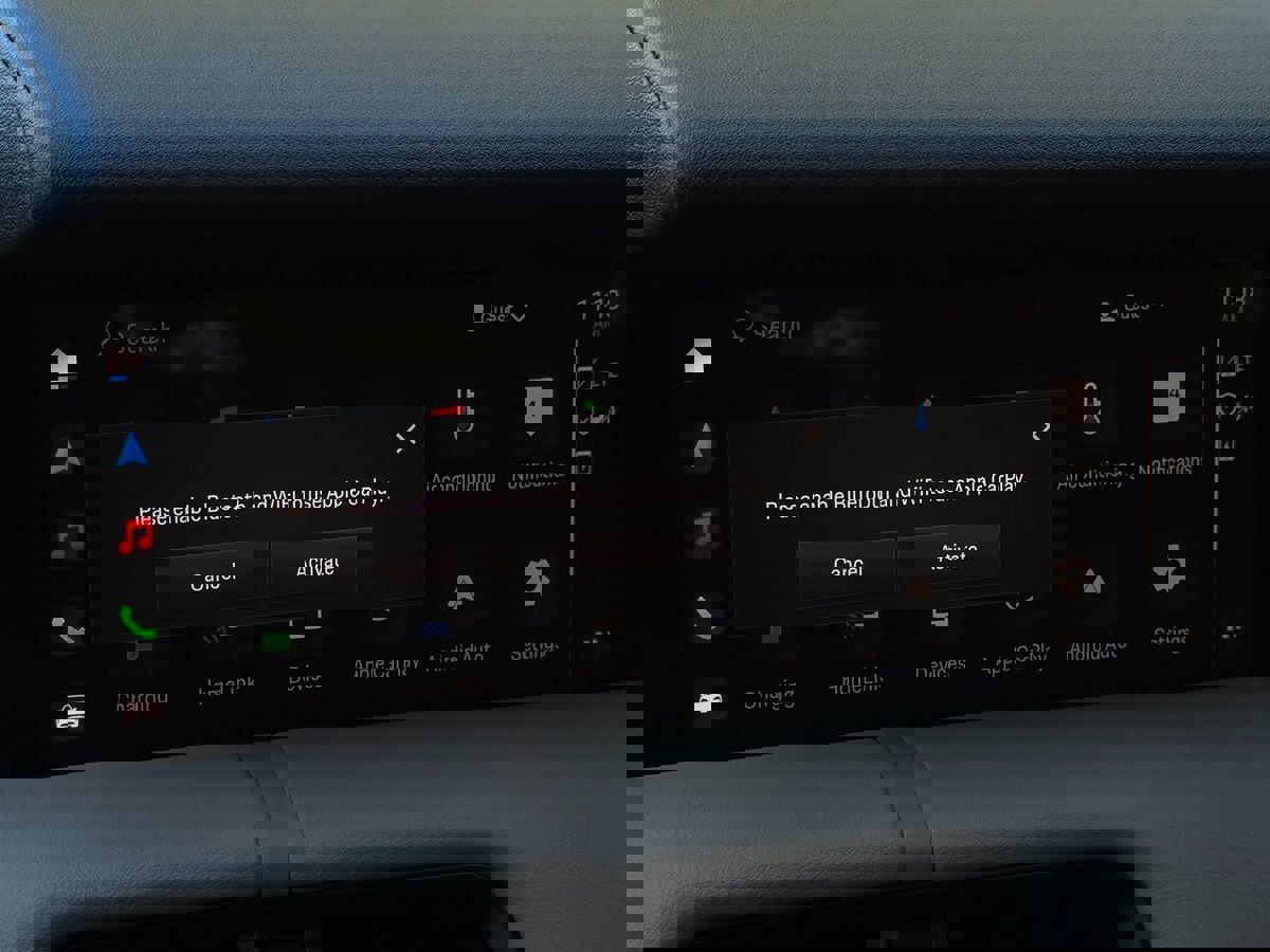 Used 2023 Porsche Taycan 4 Cross Turismo w/ Premium Package image 46