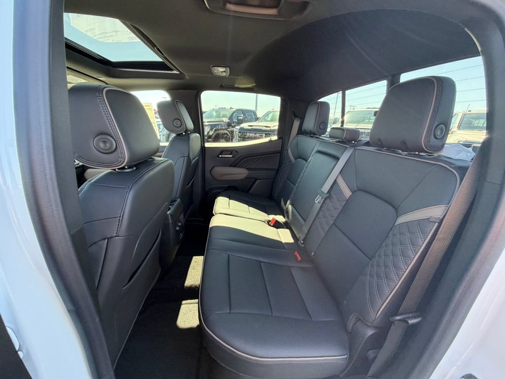 New 2026 GMC Canyon Denali AWD/4WD image 28