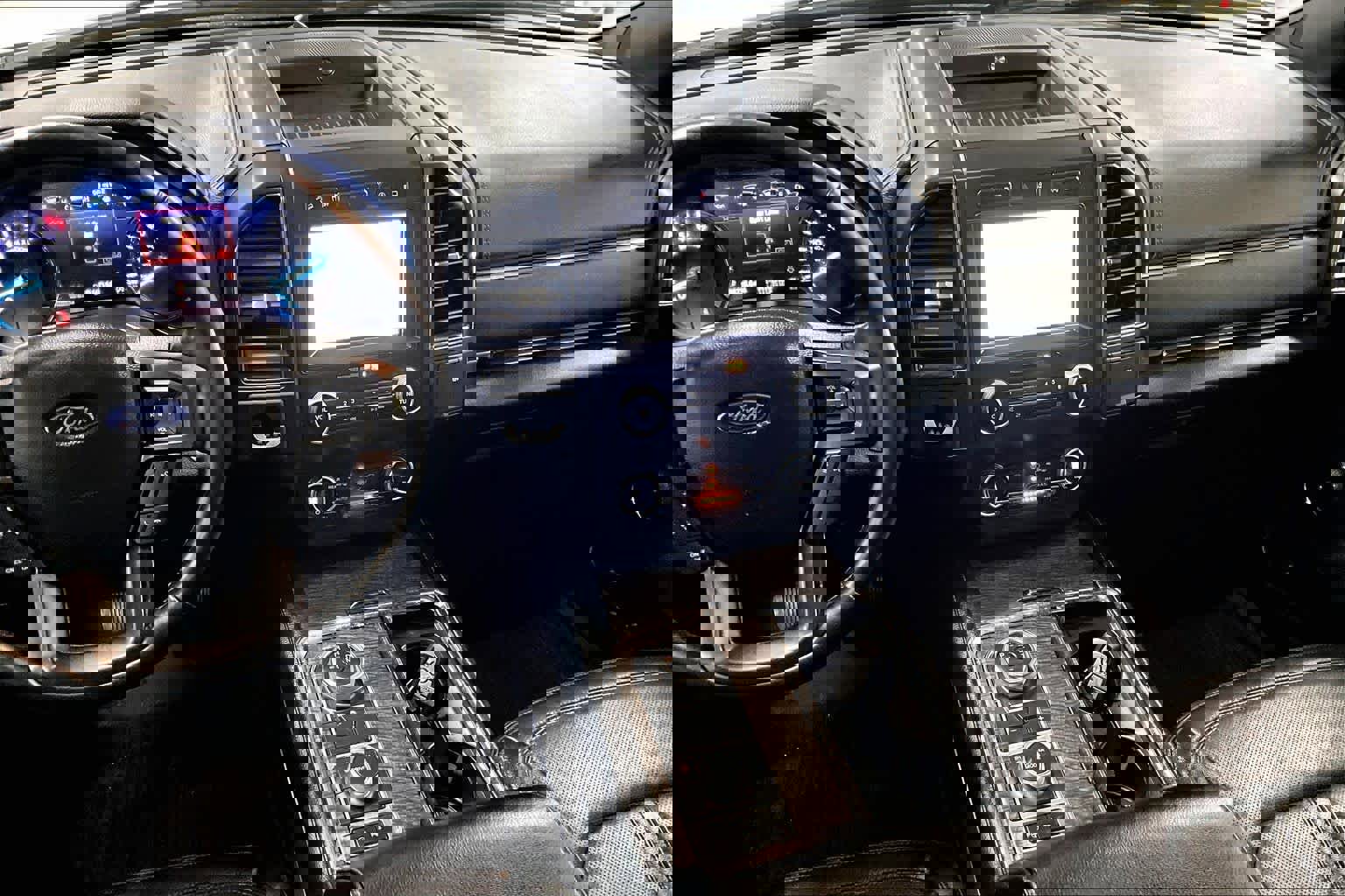 Used 2021 Ford Expedition Max Limited image 6