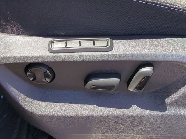 Used 2021 Volkswagen Atlas SEL Premium image 12