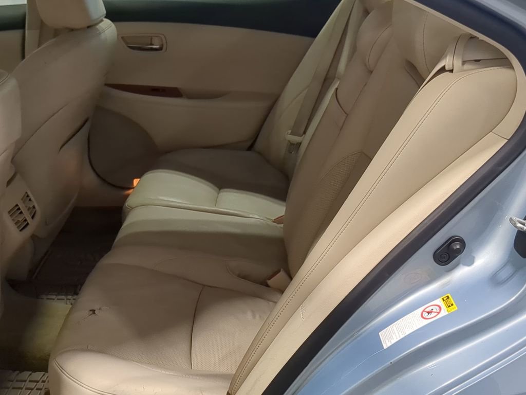 Used 2011 Lexus ES 350 image 23