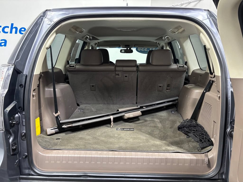 Used 2018 Lexus GX 460 Premium w/ Premium Package AWD/4WD image 31