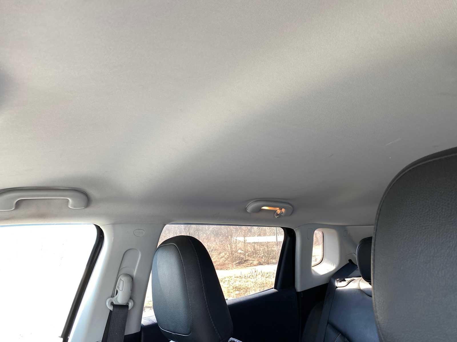 Used 2019 Jeep Compass Latitude w/ Popular Equipment Group AWD/4WD image 28