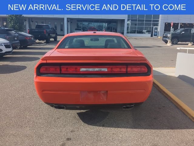 Used 2013 Dodge Challenger R/T RWD image 4