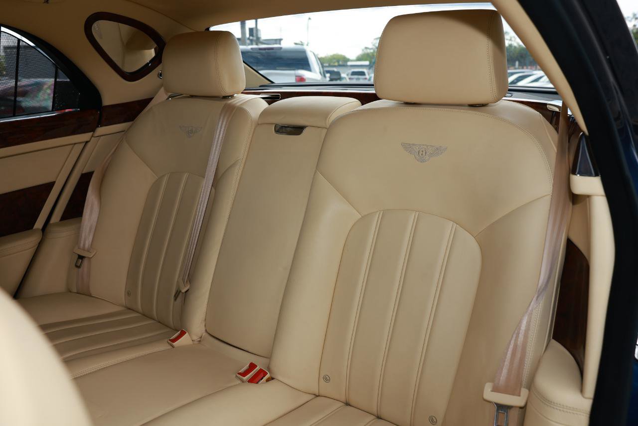 Used 2012 Bentley Mulsanne RWD image 10