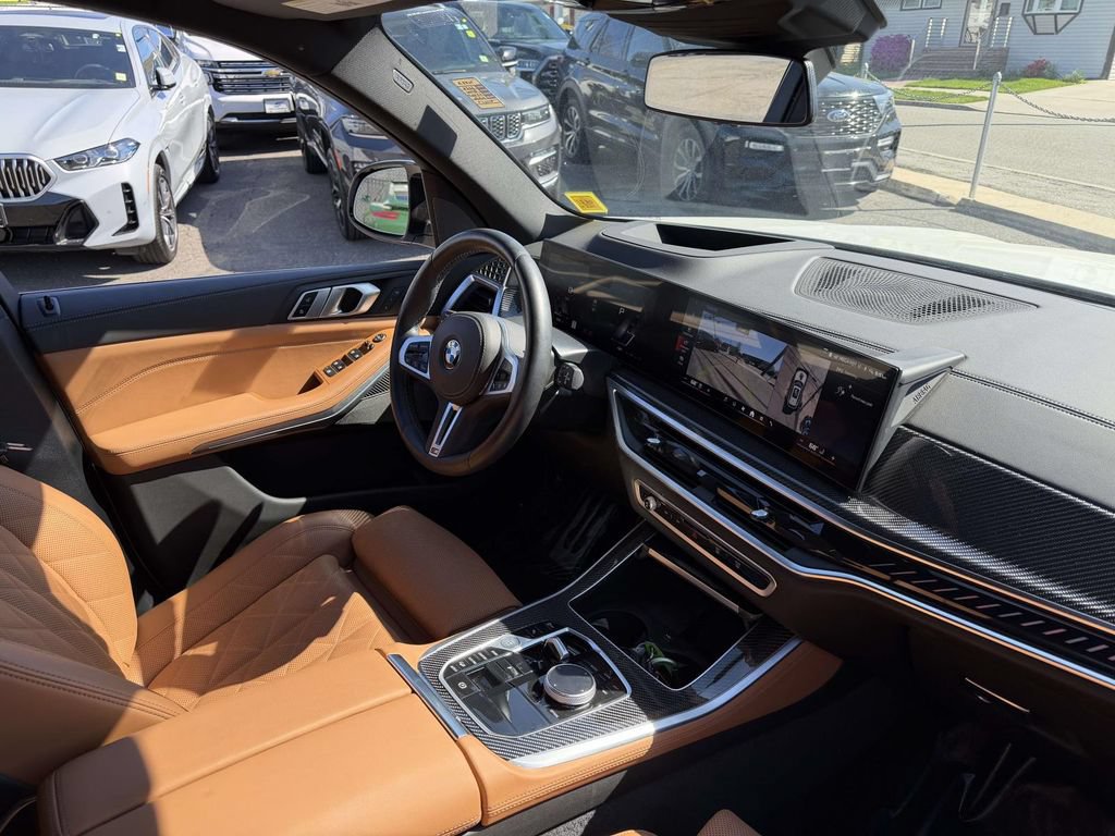 Used 2026 BMW X5 M60i AWD/4WD image 13