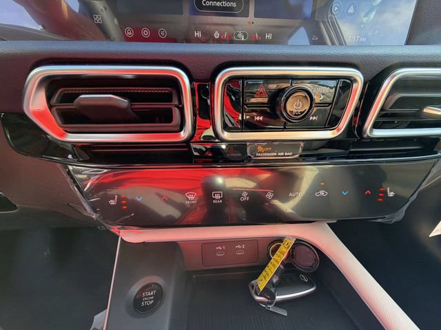 New 2026 Nissan Sentra SL w/ Floor Mat Package FWD image 17