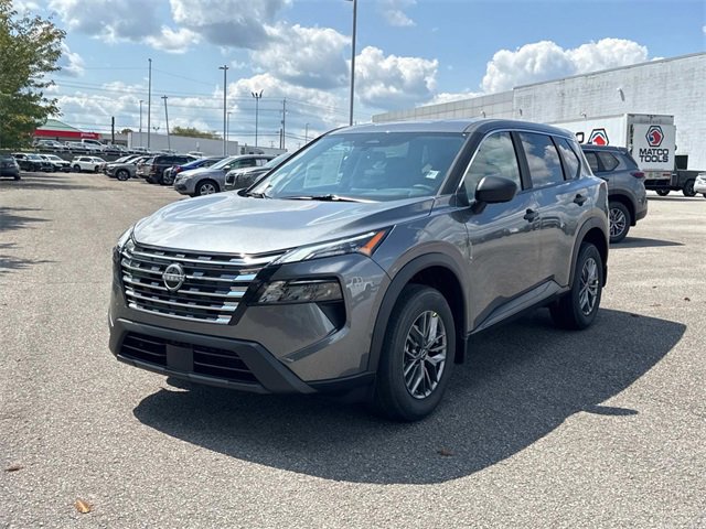 New 2026 Nissan Rogue S image 8