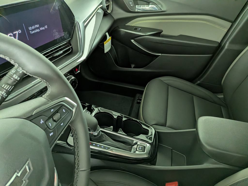 New 2026 Chevrolet Trax ACTIV w/ Driver Confidence Package FWD image 25
