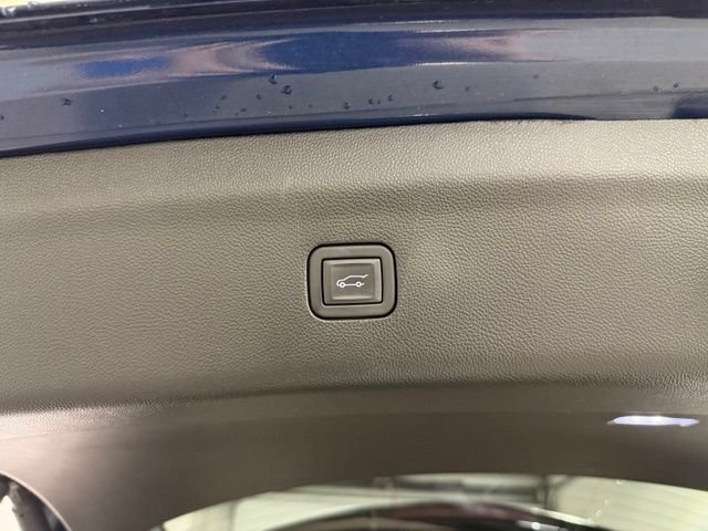 Certified 2023 Buick Enclave Essence FWD image 9