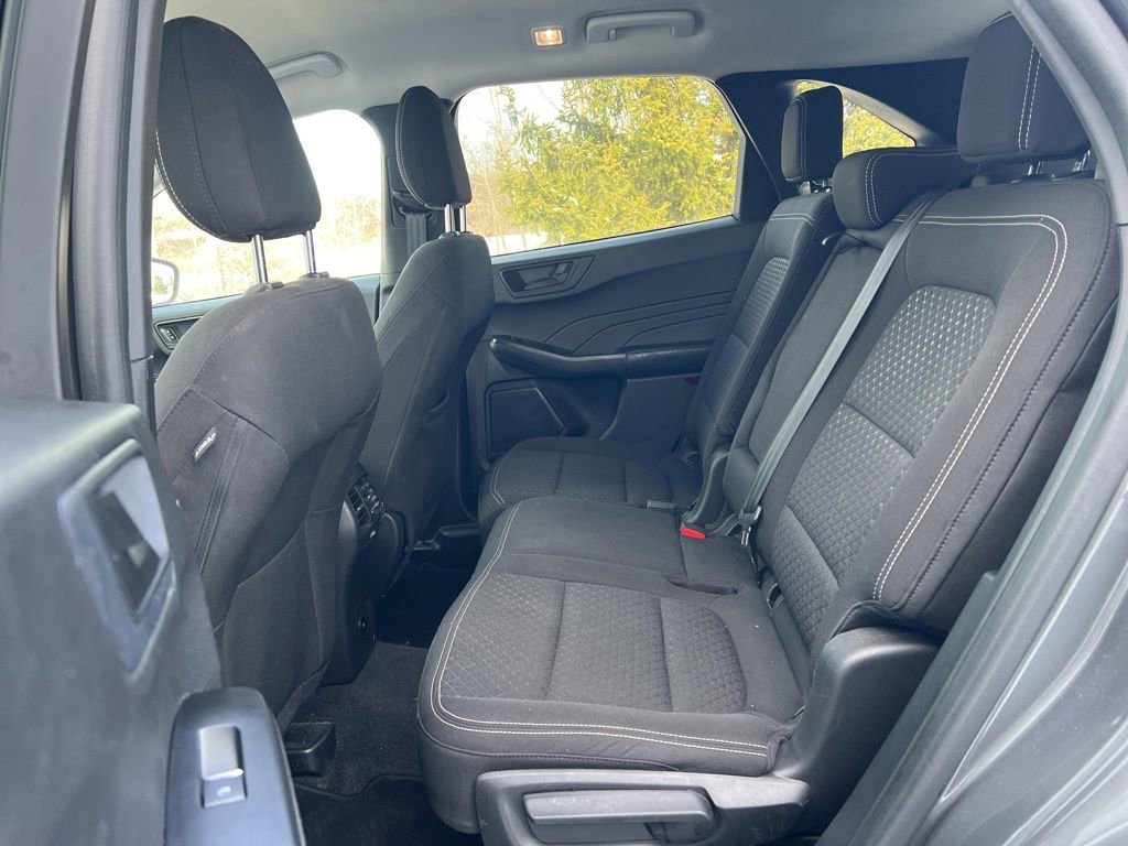 Used 2023 Ford Escape Active image 29