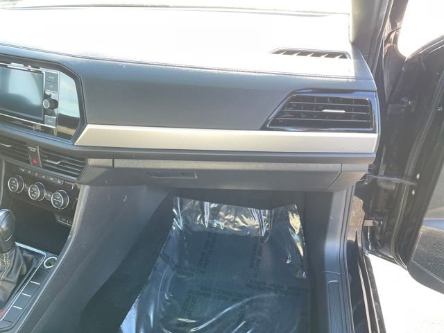 Used 2021 Volkswagen Jetta R-Line w/ R-Line Cold Weather Package image 37