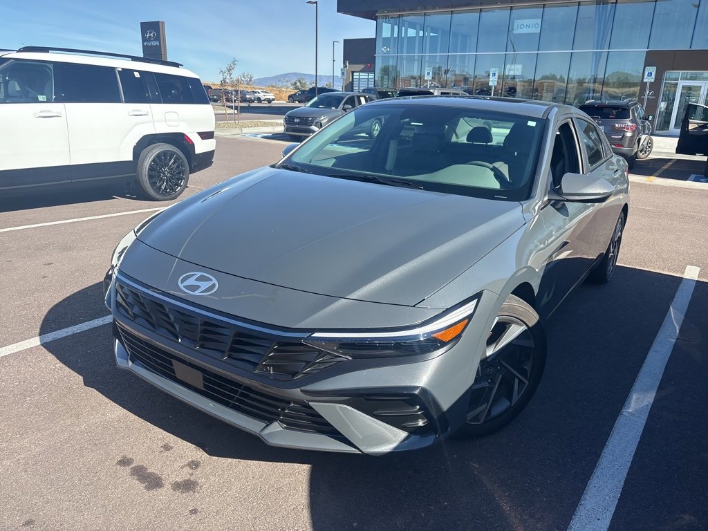 Certified 2024 Hyundai Elantra SEL w/ Convenience Package