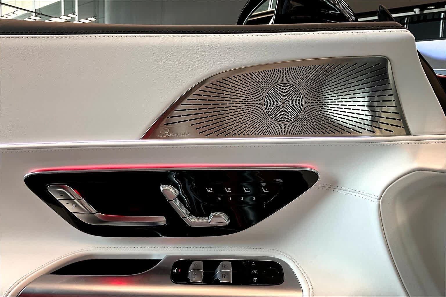 New 2026 Mercedes-Benz Maybach SL 680 image 19