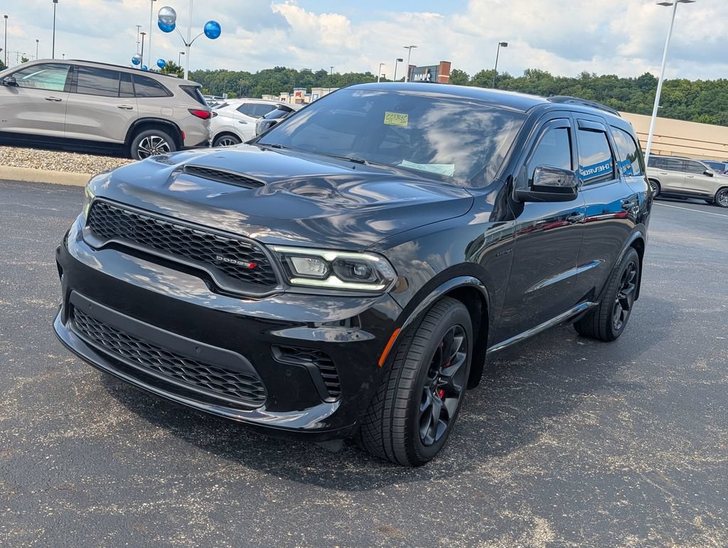 Used 2024 Dodge Durango R/T w/ Tow 'N Go Package AWD/4WD image 3