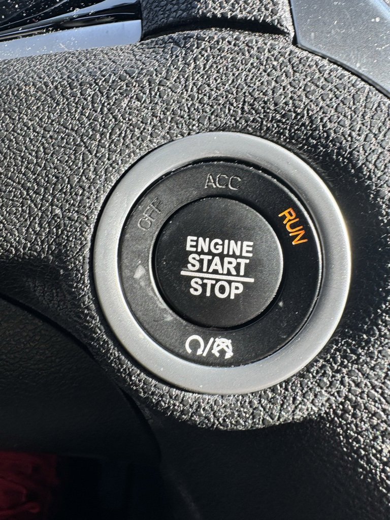 Used 2023 Chrysler 300 Touring w/ Safetytec Plus Group image 18