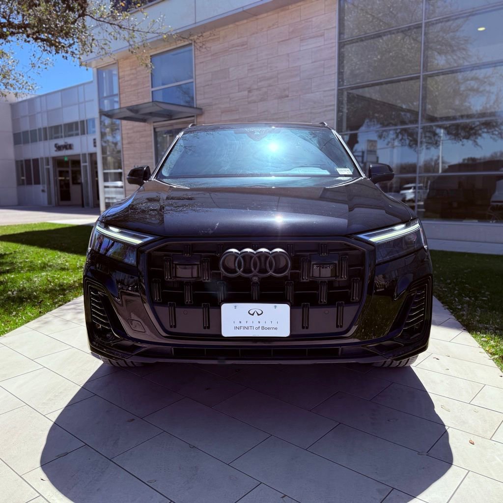 Used 2025 Audi Q7 2.0T Premium Plus image 3